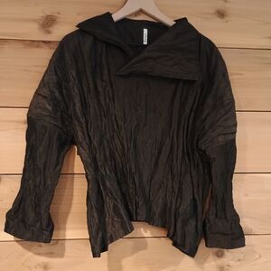 Blanque Vintage Crinkle Lightweight Pullover Brown Women's Top One Size Made USA